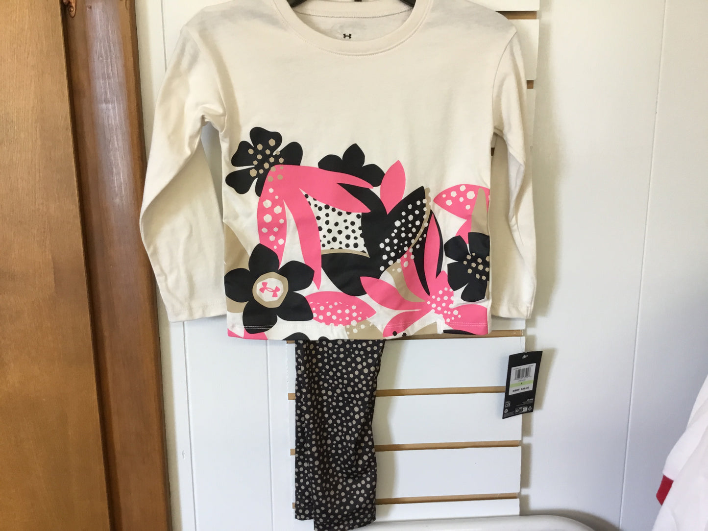 Under Armour Stone Floral 2 piece outfit