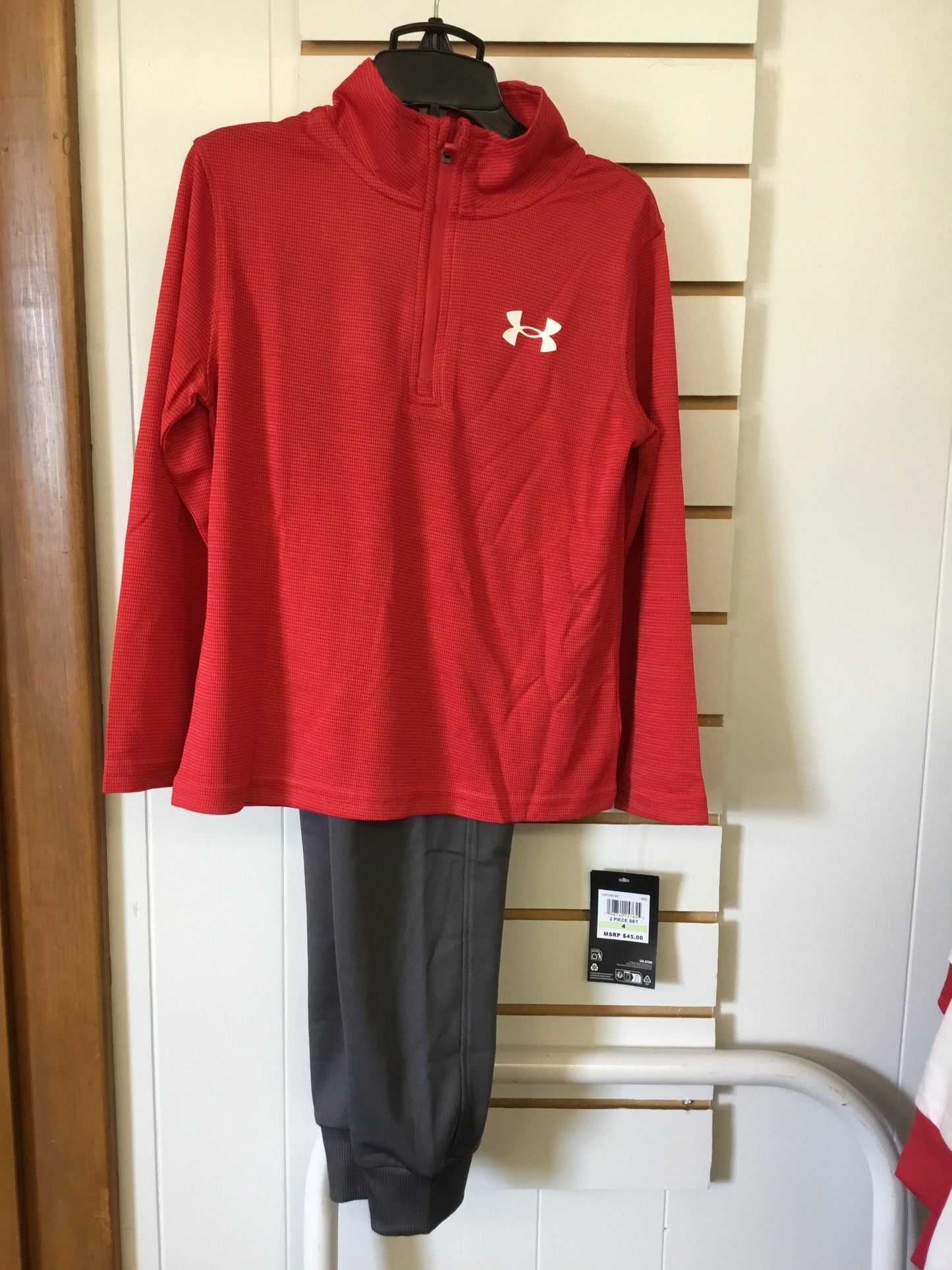 Under Armour Red/Gray 2 piece outfit