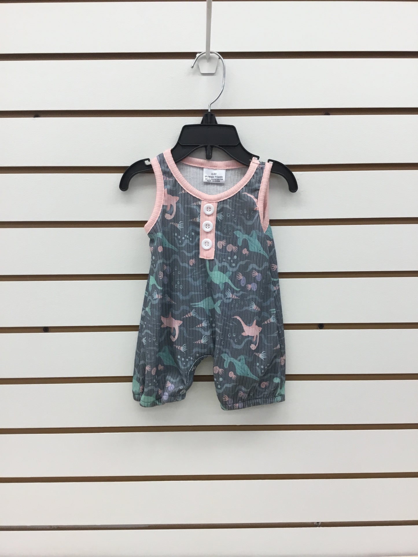 Fish outfit