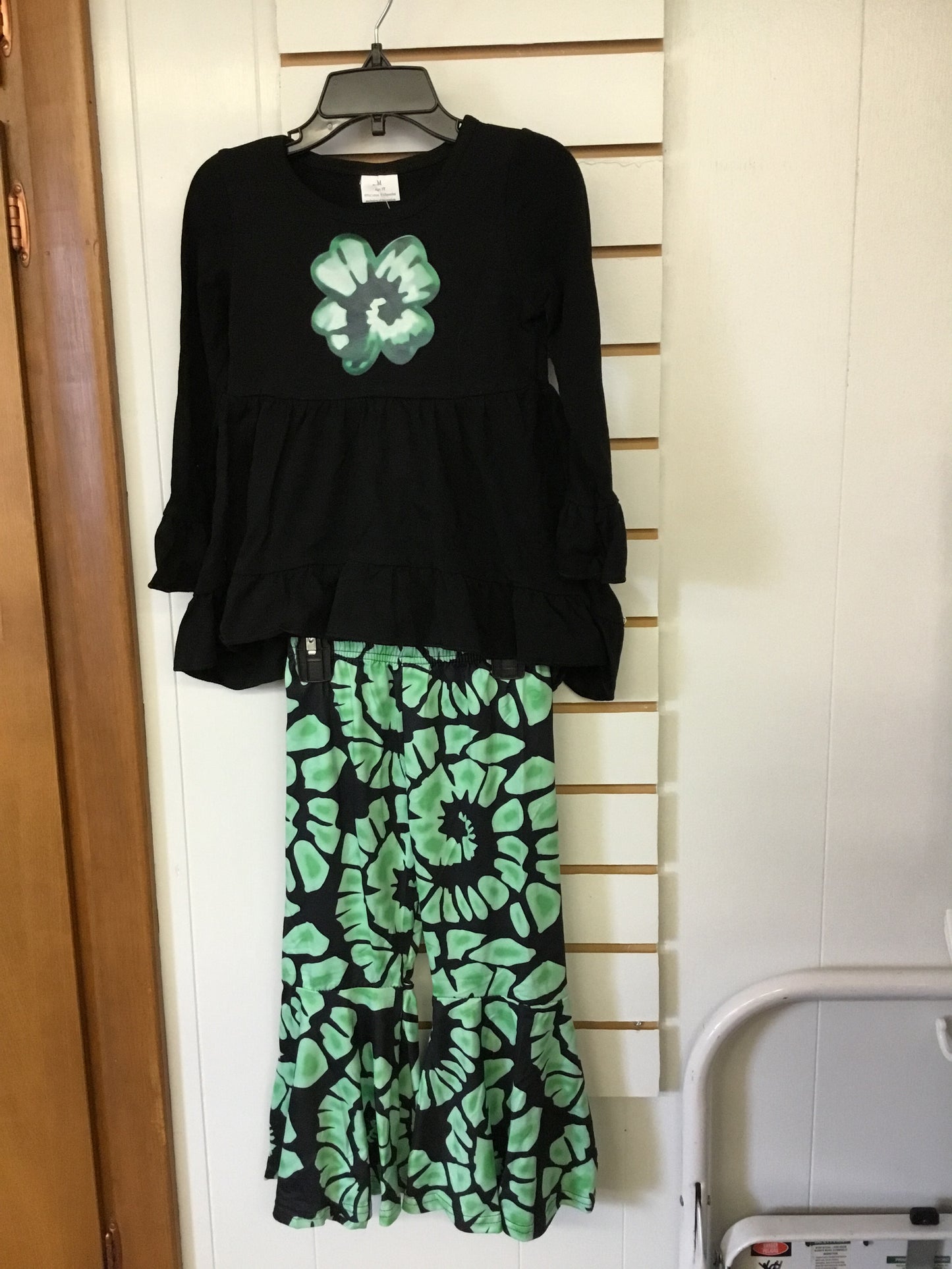 St. Patrick￼ Day 2 piece outfit