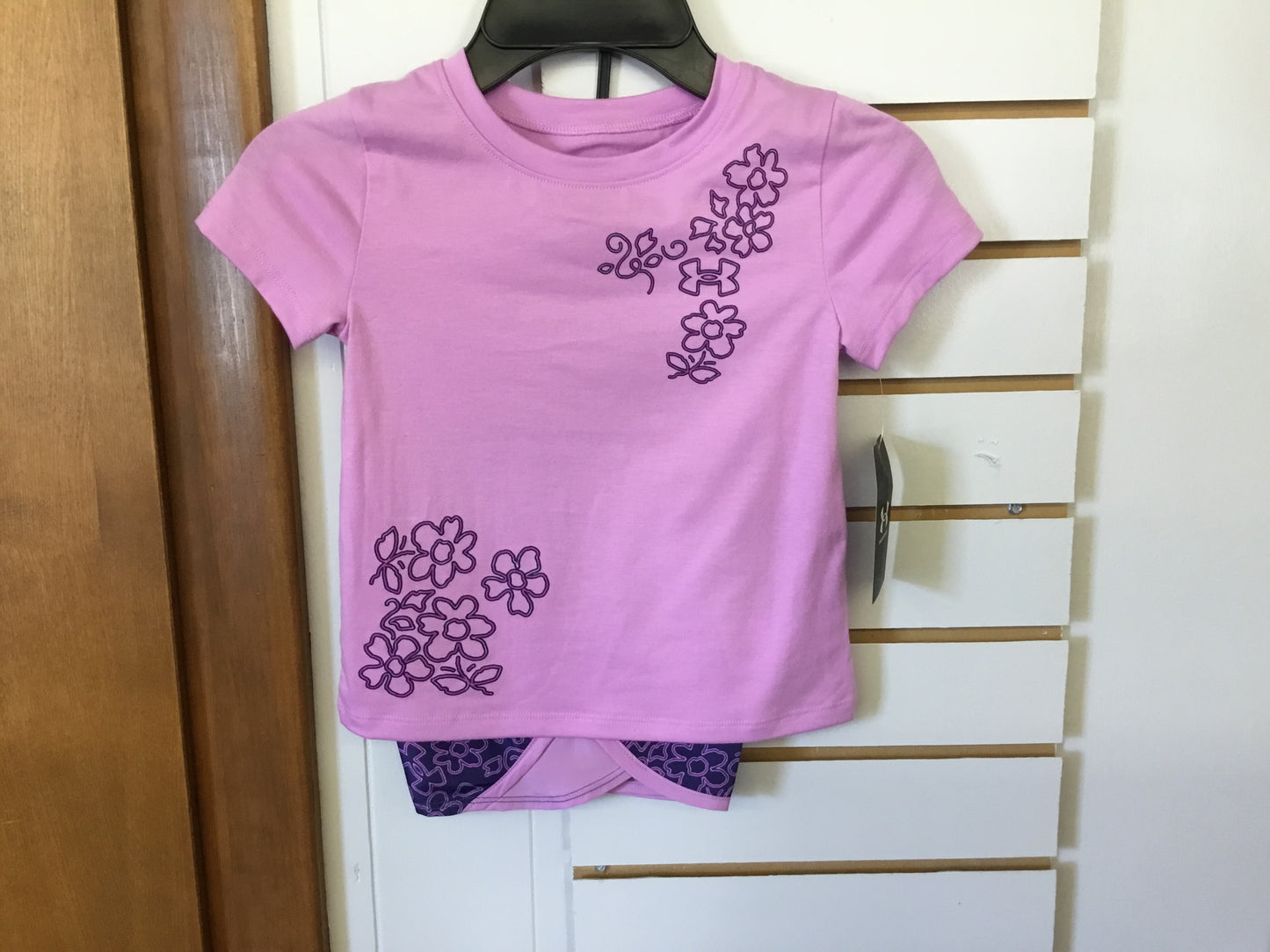 Under Armour Flower Outfit