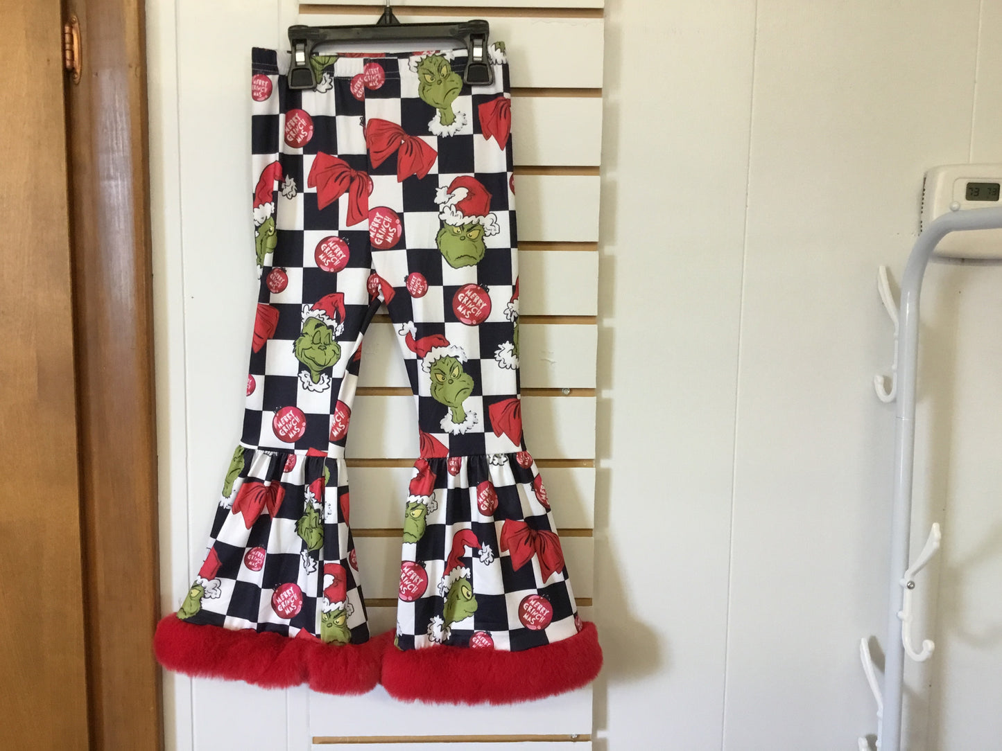 Grinch pants