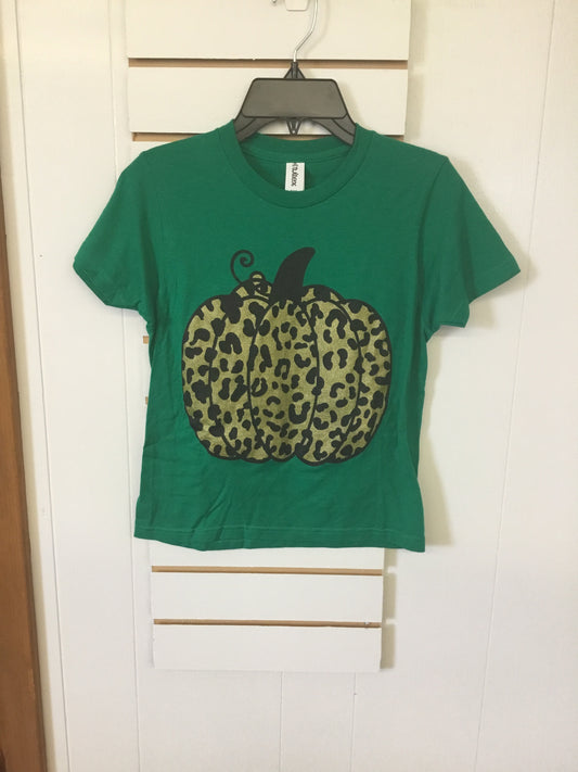 Green pumpkin shirt