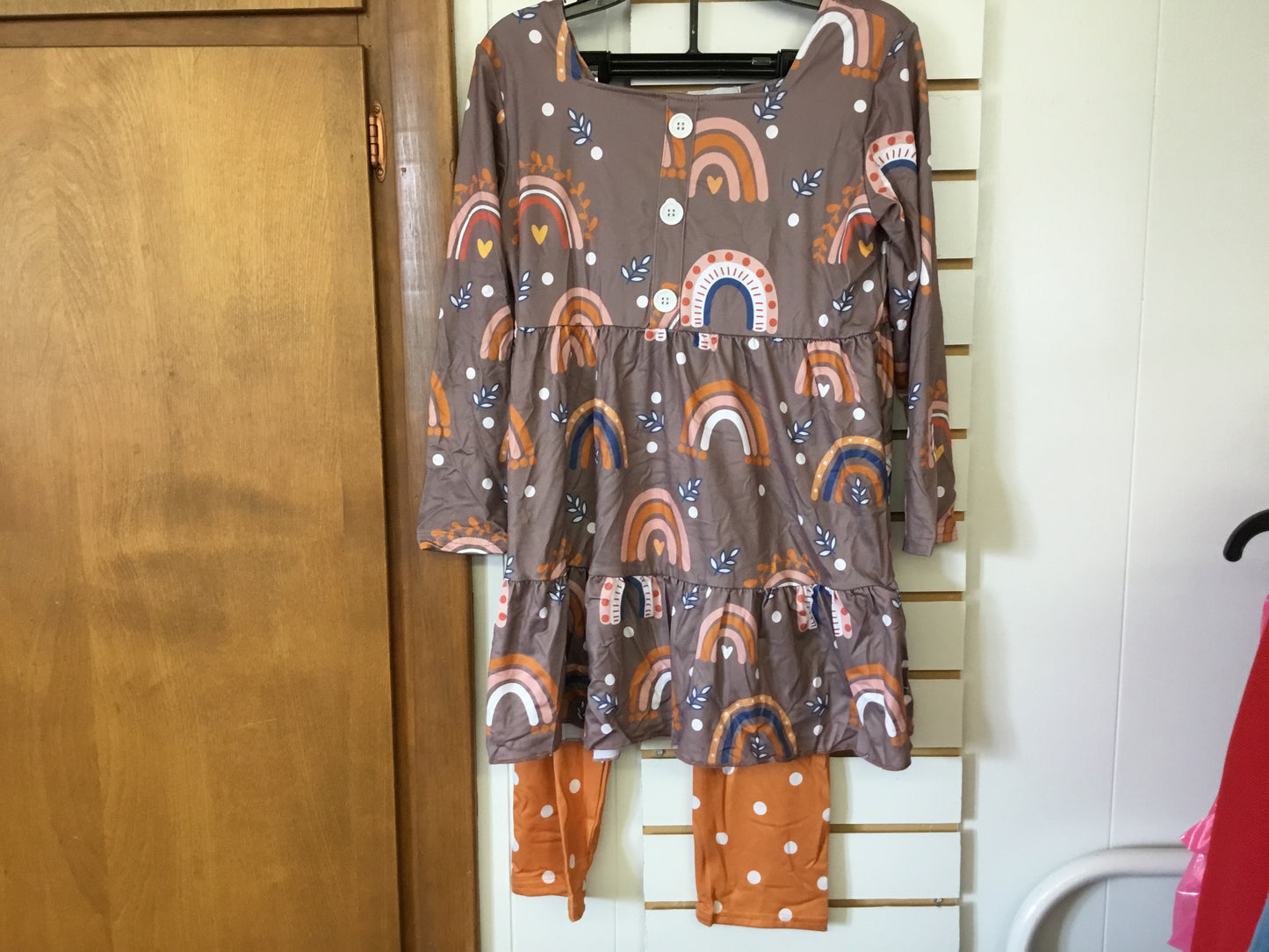 rust Rainbow Polka Dot 2 Piece Tiered Button Set